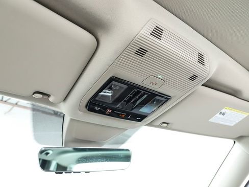 New 2026 Volkswagen Atlas SEL Premium R-Line image 26