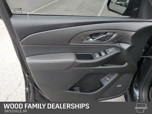 Certified 2023 Chevrolet Traverse Premier w/ Redline Edition image 27