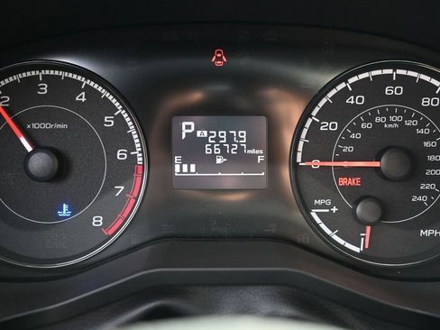 Used 2017 Subaru Impreza 2.0i Premium image 19