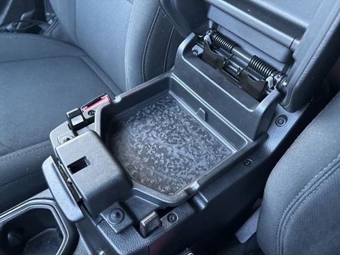 Used 2023 Jeep Wrangler Sport S image 45