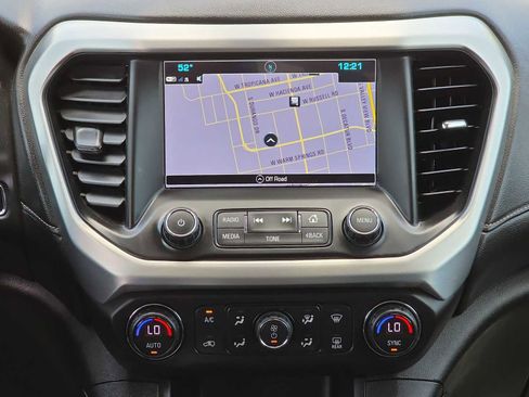 Used 2019 GMC Acadia SLT image 18