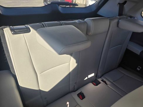 Used 2024 Toyota Grand Highlander Limited image 16