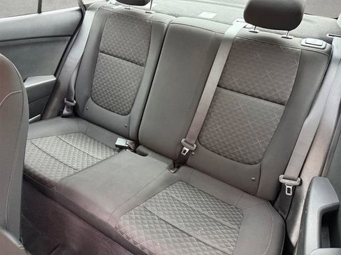 Used 2022 Kia Rio S image 22