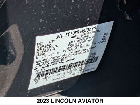 Used 2023 Lincoln Aviator Reserve w/ Equipment Group 201A RWD image 34