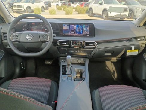 New 2026 Nissan Sentra SR w/ Floor Mat Package image 9