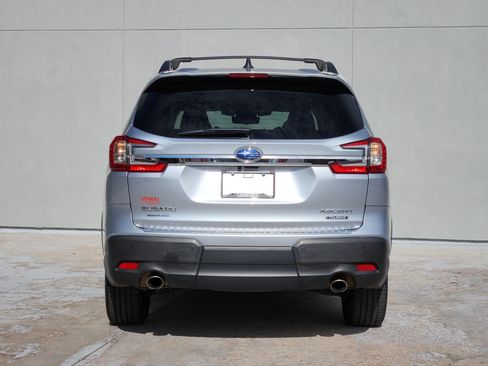 Used 2023 Subaru Ascent Touring AWD/4WD image 7