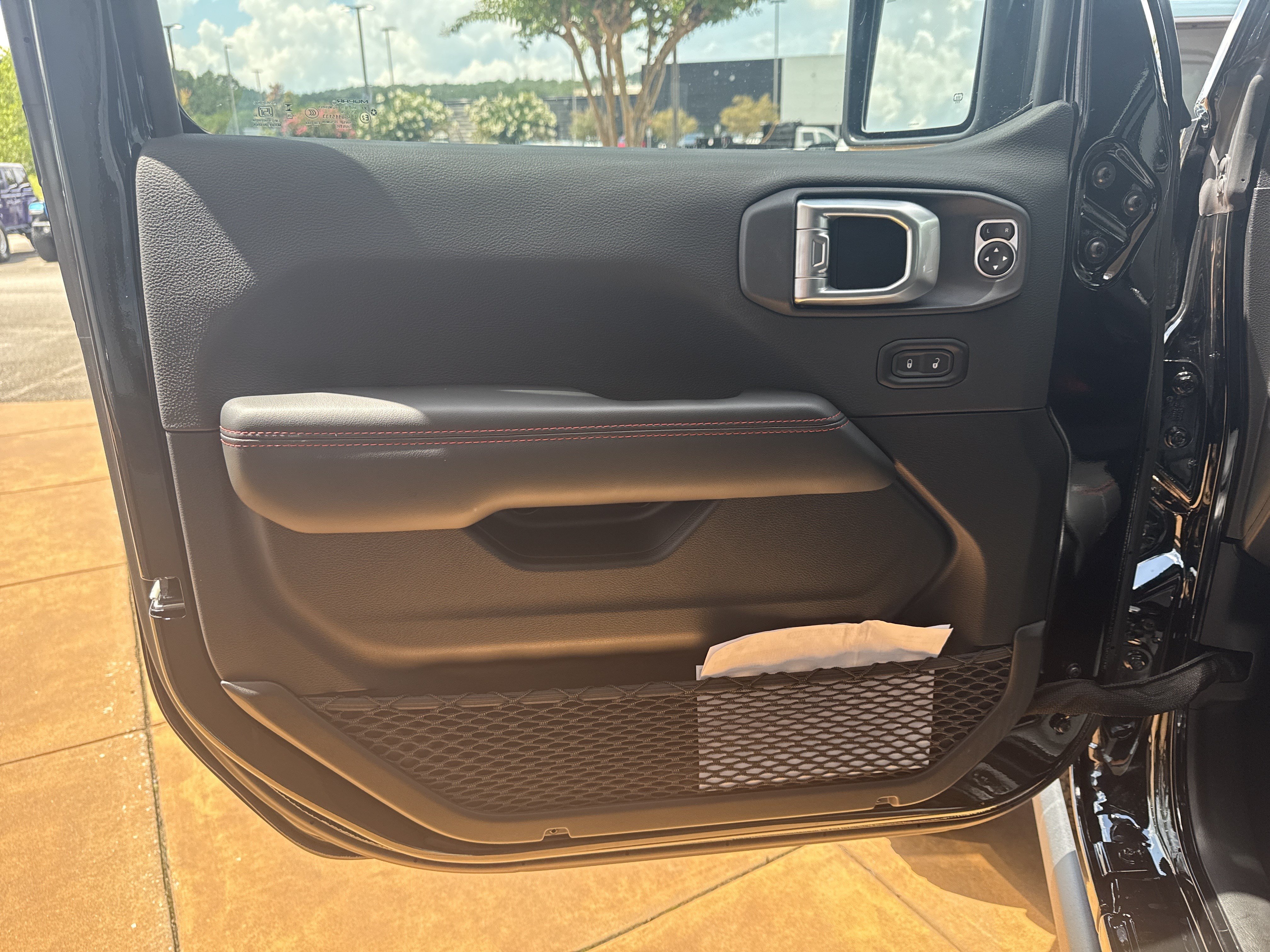 New 2026 Jeep Wrangler Unlimited Rubicon 392 w/ Quick Order Package 27X Moab AWD/4WD image 10