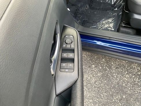 New 2026 Nissan Kicks SV image 13