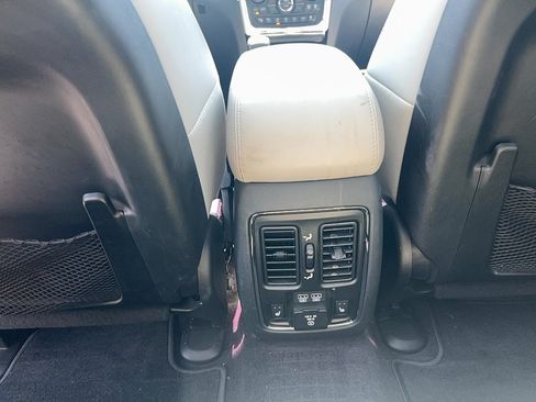 Used 2018 Jeep Grand Cherokee Limited RWD image 26