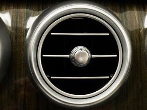 Used 2016 Mercedes-Benz C 300 4MATIC Sedan image 19