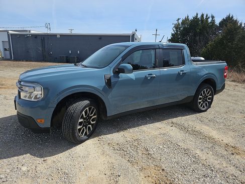 Used 2022 Ford Maverick Lariat w/ Lariat Luxury Package image 8