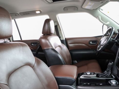 Used 2022 INFINITI QX80 Premium Select w/ Cargo Package AWD/4WD image 30