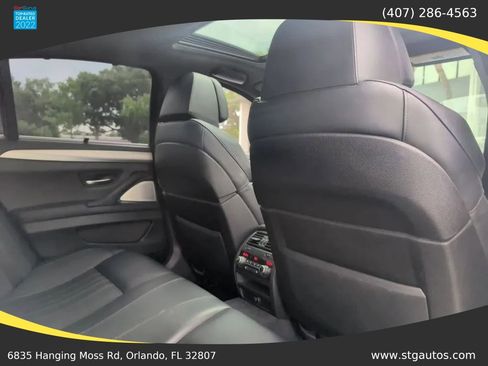 Used 2013 BMW M5 RWD image 23