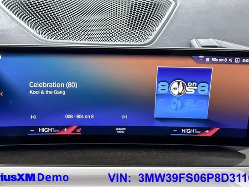 Used 2023 BMW 330e xDrive w/ M Sport Package image 28