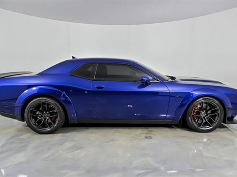 Used 2019 Dodge Challenger SRT Hellcat Redeye RWD image 10