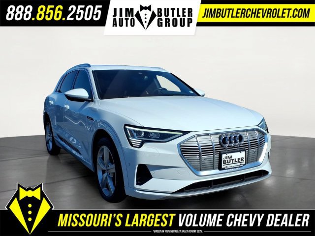 Used 2019 Audi e-tron Premium Plus AWD/4WD image 23