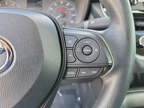 Used 2023 Toyota Corolla LE w/ LE Convenience Package FWD image 28