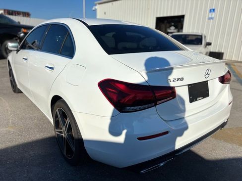 Used 2019 Mercedes-Benz A 220 image 3