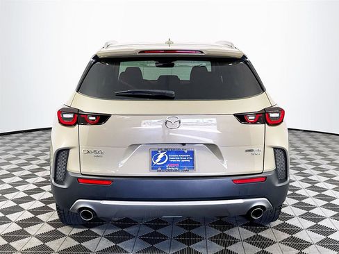 Used 2025 MAZDA CX-50 Meridian Edition w/ Weather Package image 7