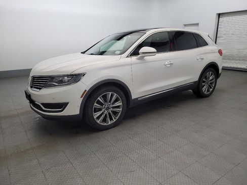 Used 2017 Lincoln MKX Reserve w/ Driver Assistance Package image 2