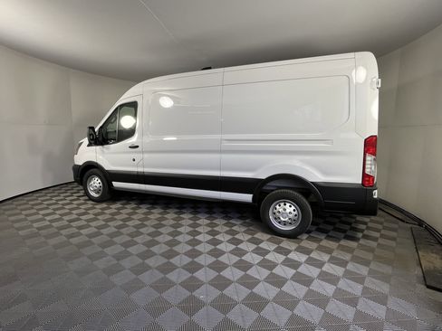 New 2026 Ford Transit 250 148 Medium Roof Extended AWD image 2