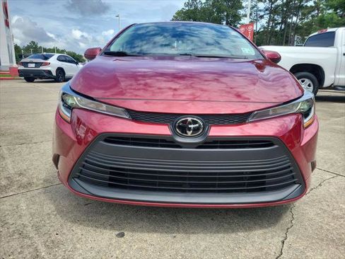 Certified 2024 Toyota Corolla LE FWD image 4