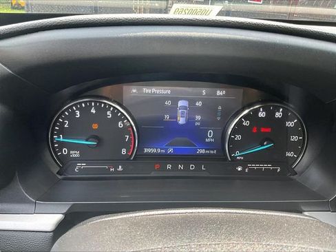 Used 2023 Ford Explorer XLT w/ Equipment Group 202A AWD/4WD image 25