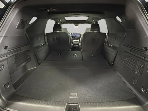 Certified 2026 Chevrolet Traverse RS image 33