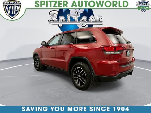 Used 2018 Jeep Grand Cherokee Trailhawk w/ Trailhawk Luxury Group AWD/4WD image 9