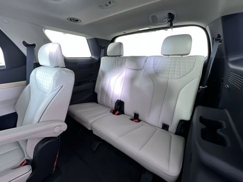Used 2025 Hyundai Palisade Limited image 26