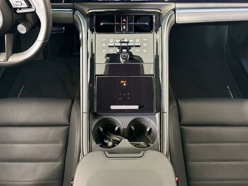 Certified 2026 Porsche Panamera 4 AWD/4WD image 16