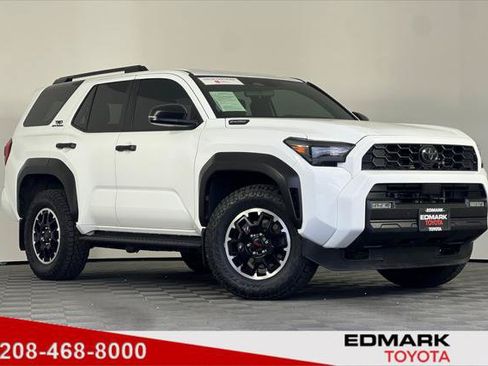 Certified 2025 Toyota 4Runner TRD Off-Road AWD/4WD image 1