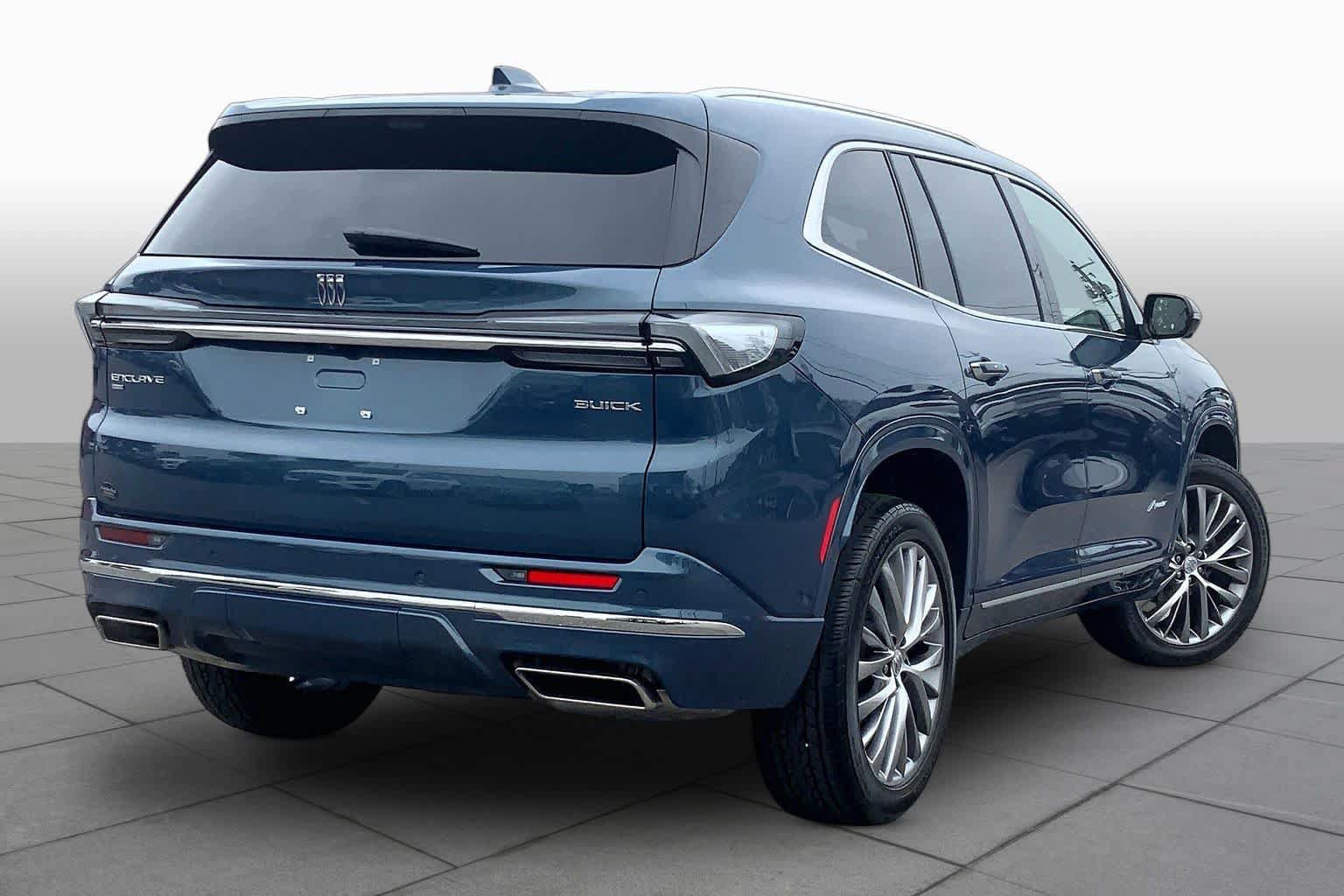 Used 2026 Buick Enclave Avenir w/ Super Cruise Package AWD/4WD image 13