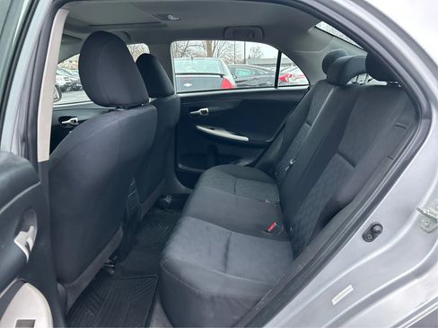 Used 2010 Toyota Corolla S image 11