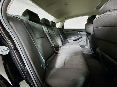 Used 2023 Honda Accord EX image 24