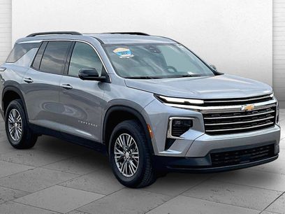 Used 2026 Chevrolet Traverse LT w/ Driver Confidence Package