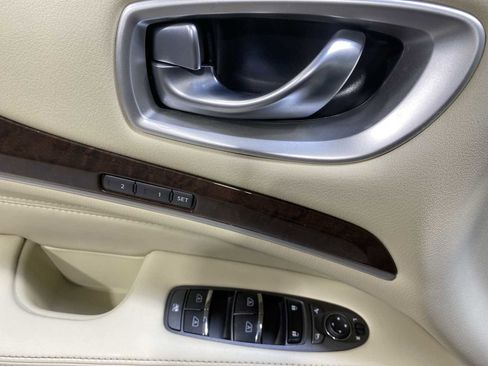 Used 2017 INFINITI QX60 FWD w/ Deluxe Technology Package image 23