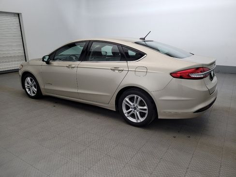 Used 2018 Ford Fusion S image 3
