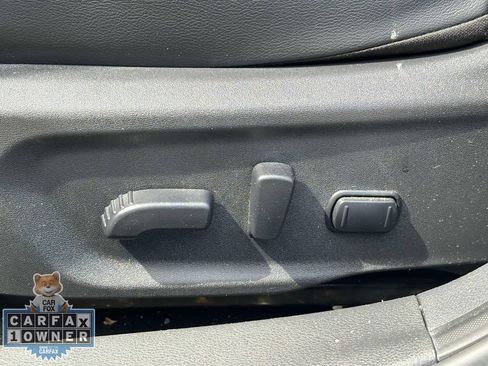 Used 2024 Nissan Sentra SR w/ SR Premium Package FWD image 22