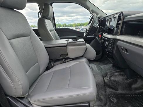 Used 2025 Ford F250 XL w/ FX4 Off-Road Package AWD/4WD image 16