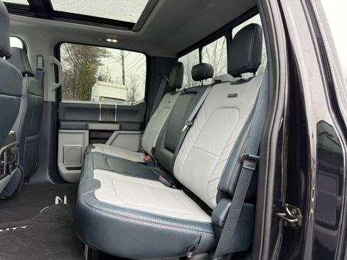 Used 2022 Ford F250 Limited image 6