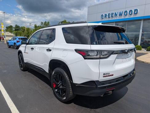 Used 2020 Chevrolet Traverse Premier w/ Redline Edition AWD/4WD image 3