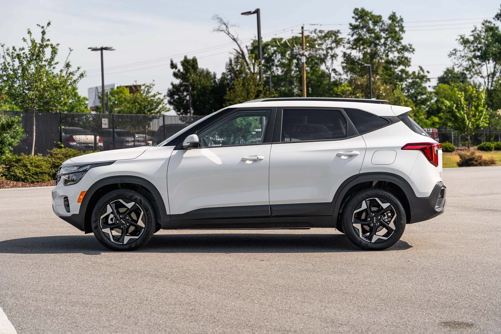 Used 2026 Kia Seltos S FWD image 4