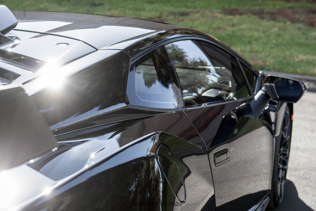 Used 2021 Lamborghini Huracan STO RWD image 87