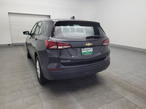 Used 2022 Chevrolet Equinox LS FWD image 5