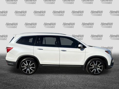 Used 2020 Honda Pilot Touring image 11