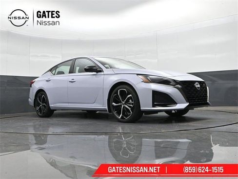 New 2025 Nissan Altima 2.5 SR image 42