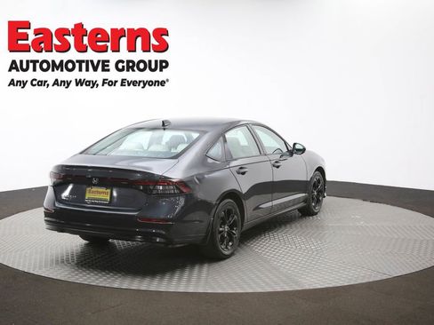 Used 2025 Honda Accord SE image 40