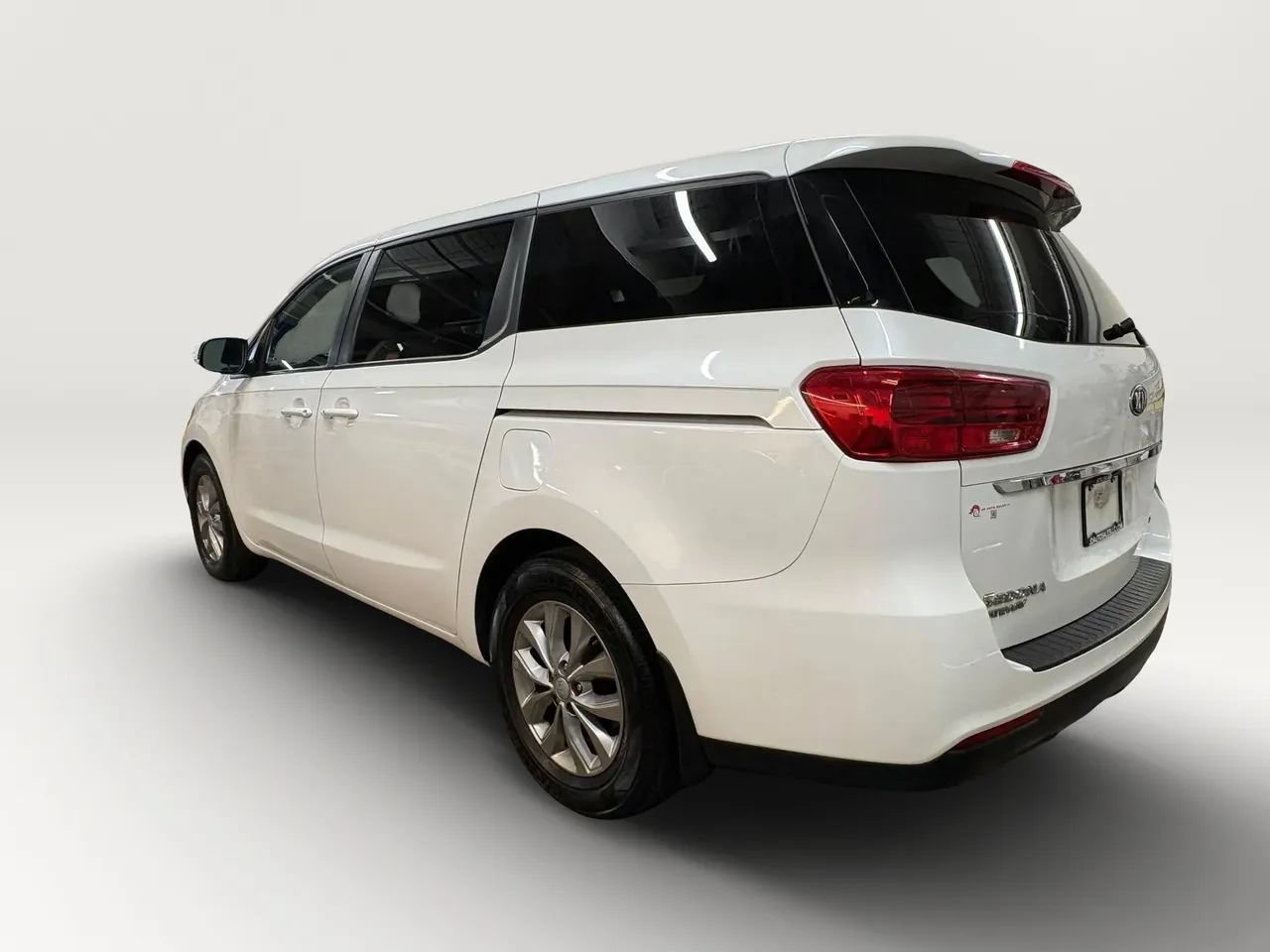 Used 2020 Kia Sedona LX FWD image 7