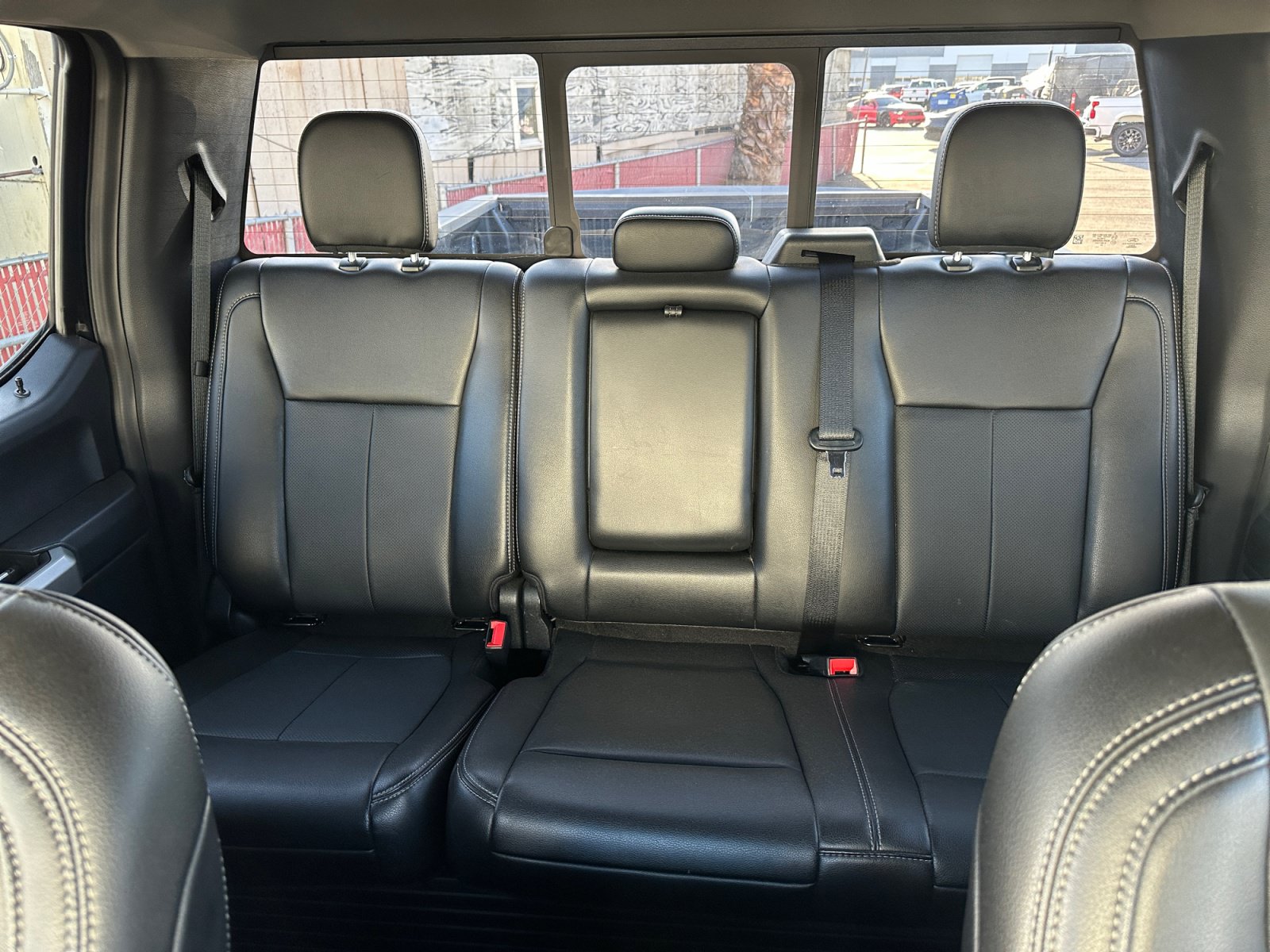Used 2021 Ford F250 Lariat w/ Lariat Value Package AWD/4WD image 25